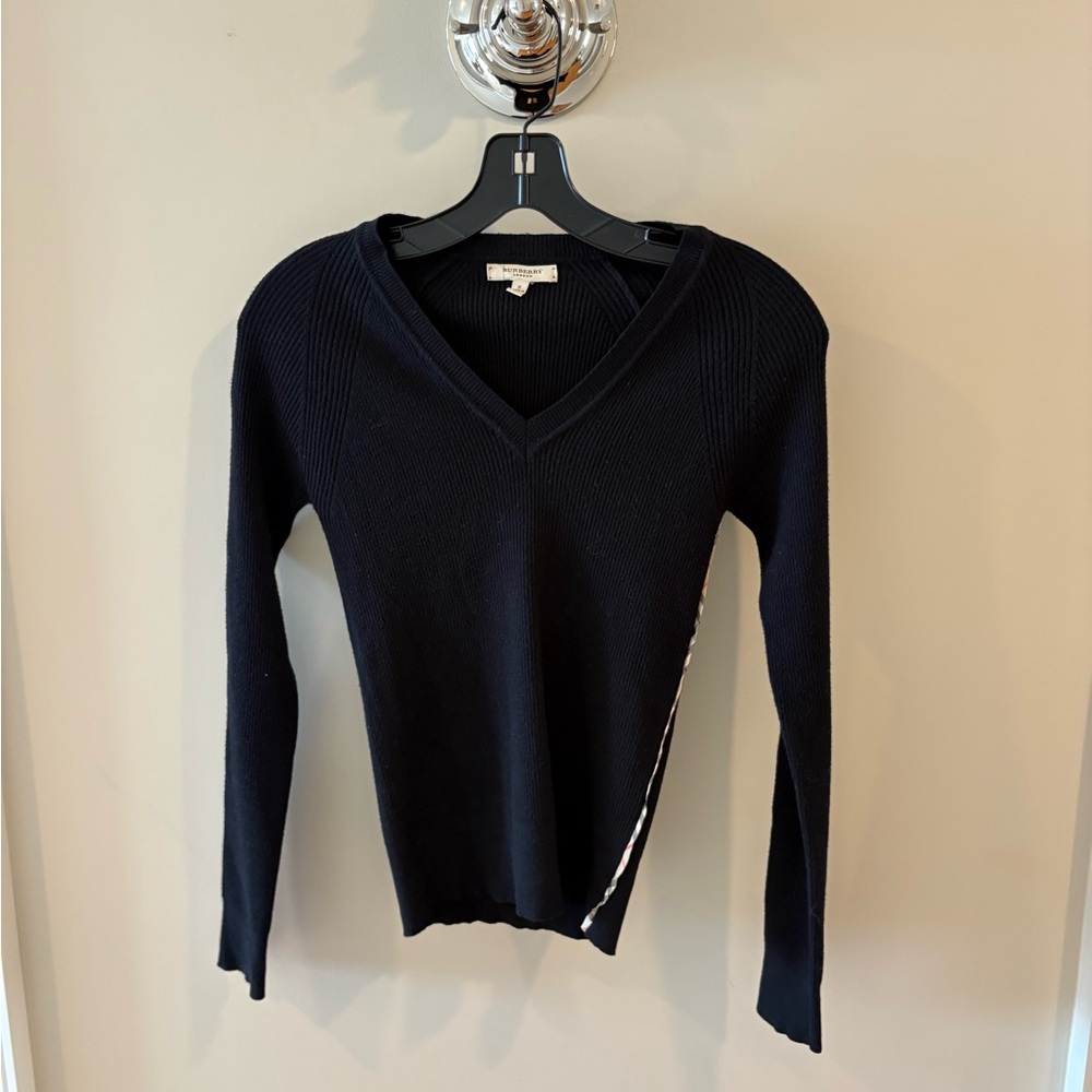 Burberry Black Ribbed sweater